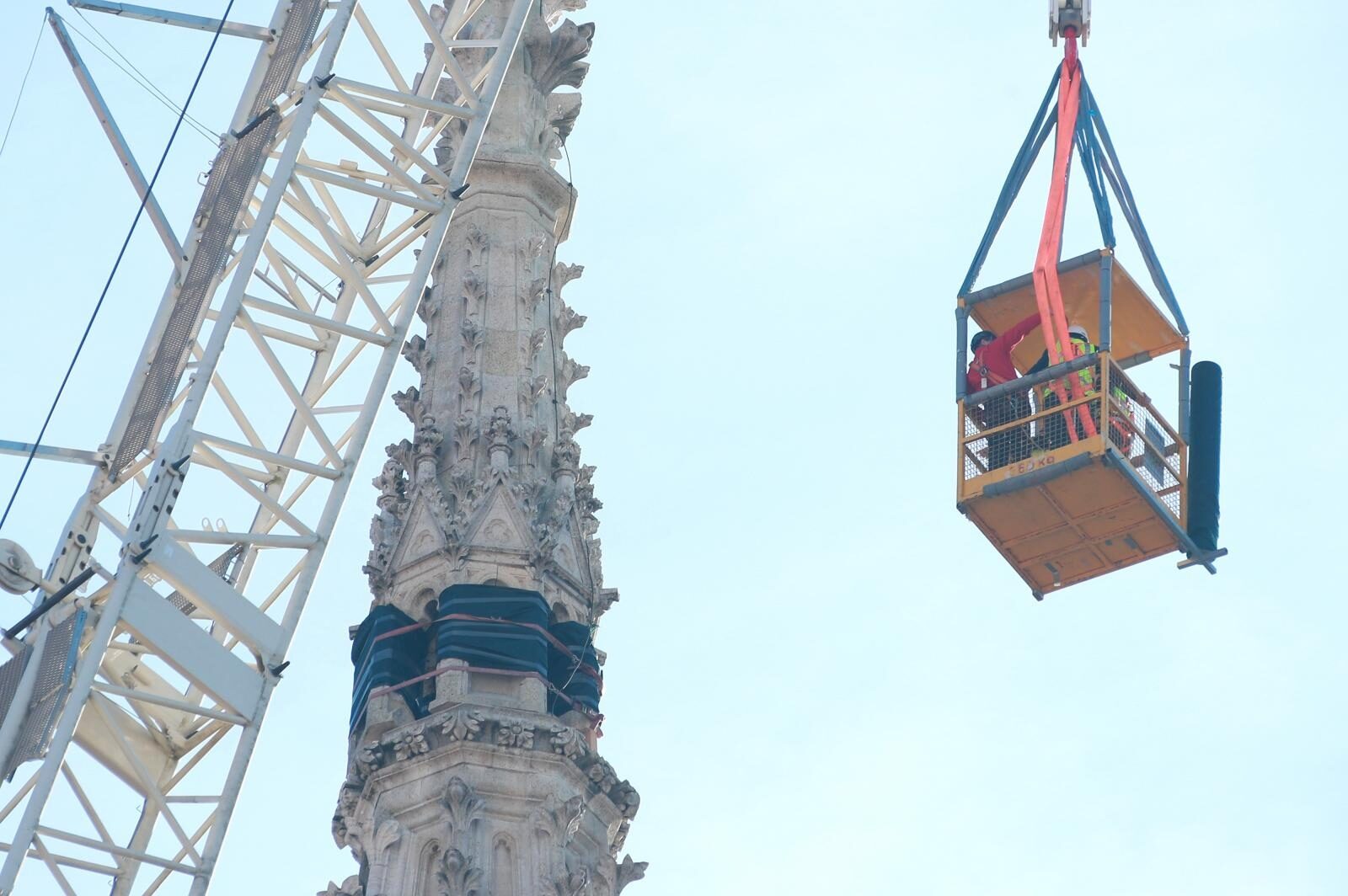 1200px Petersdom von Engelsburg gesehen