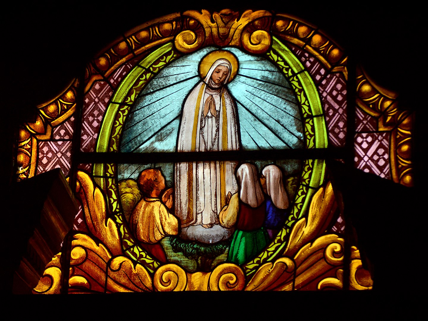 lossy page1 1440px Window of the virgin of Fatima Albisola.tiff 1