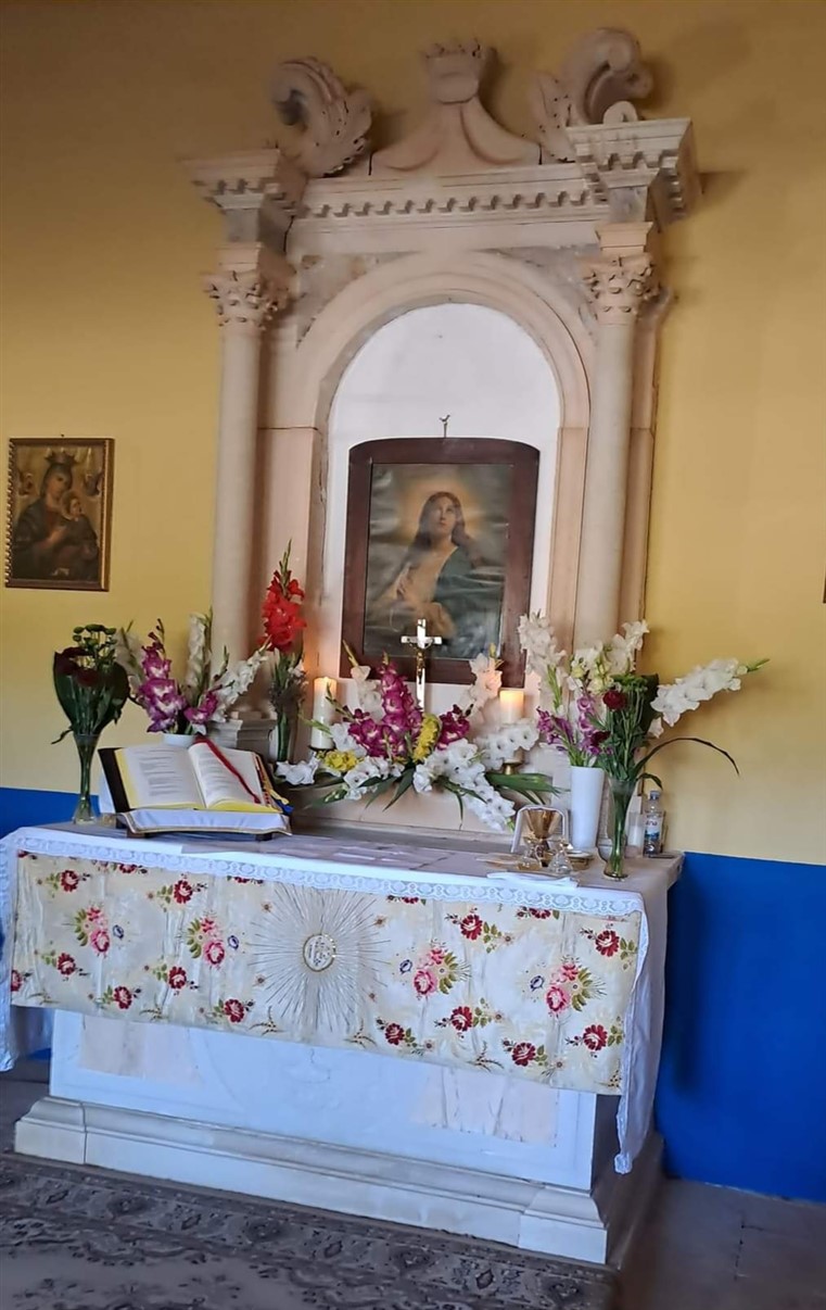 oltar crkve MB od karmela